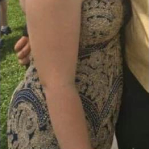 Prom dress - Picture 3 of 6